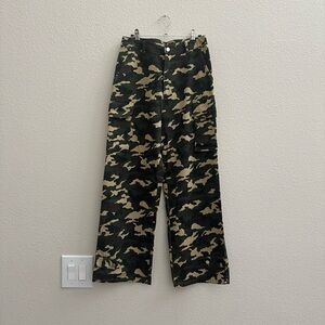 BAYSE CAMO CARGO JEANS